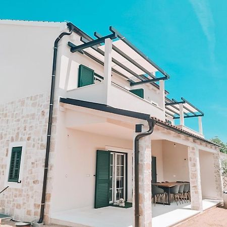 Stone House Jezera Apartment Exterior photo