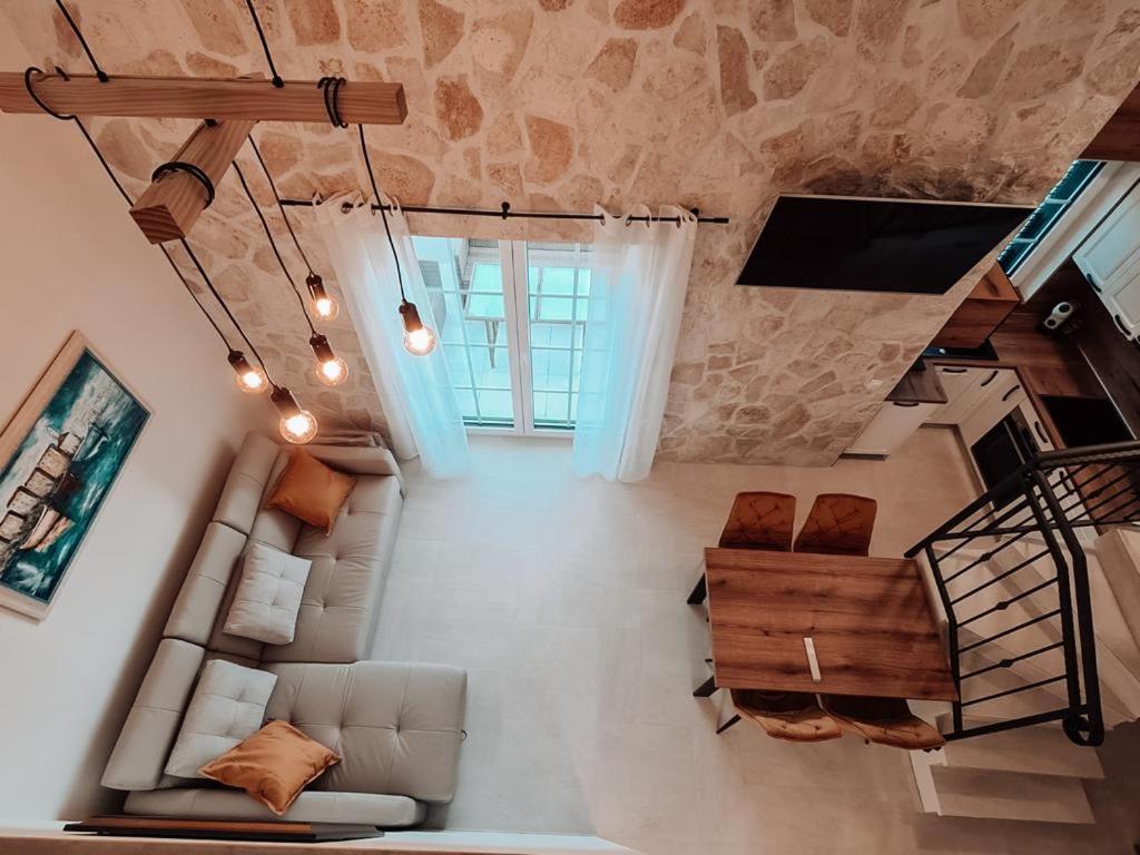 Stone House Jezera Apartment Exterior photo
